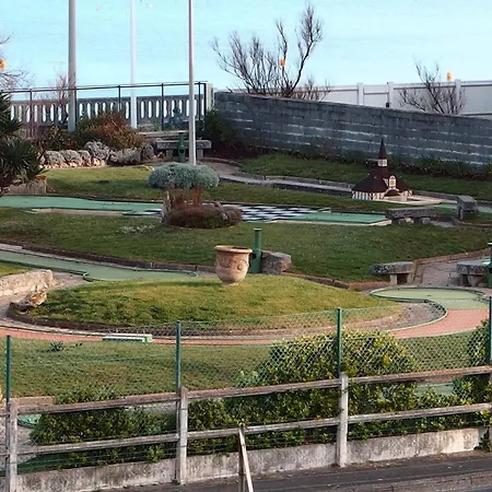 La Playa - Villa St Laurent - Grand Studio Avec Espace Nuit Et Parking Privatif - 40 Metres De La Promenade Marcel Proust Cabourg Extérieur photo